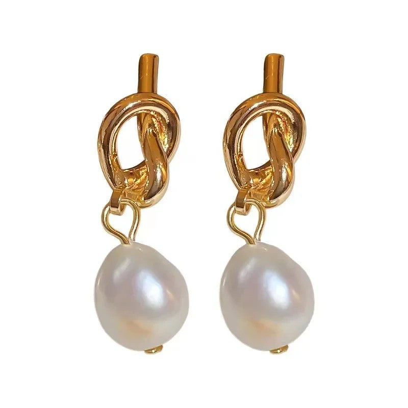 Aura Gold Pearl Earrings