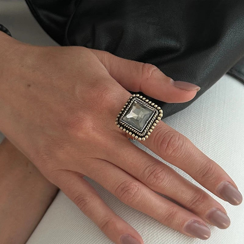 Aethera Shimmer Box Ring - Gunmetal