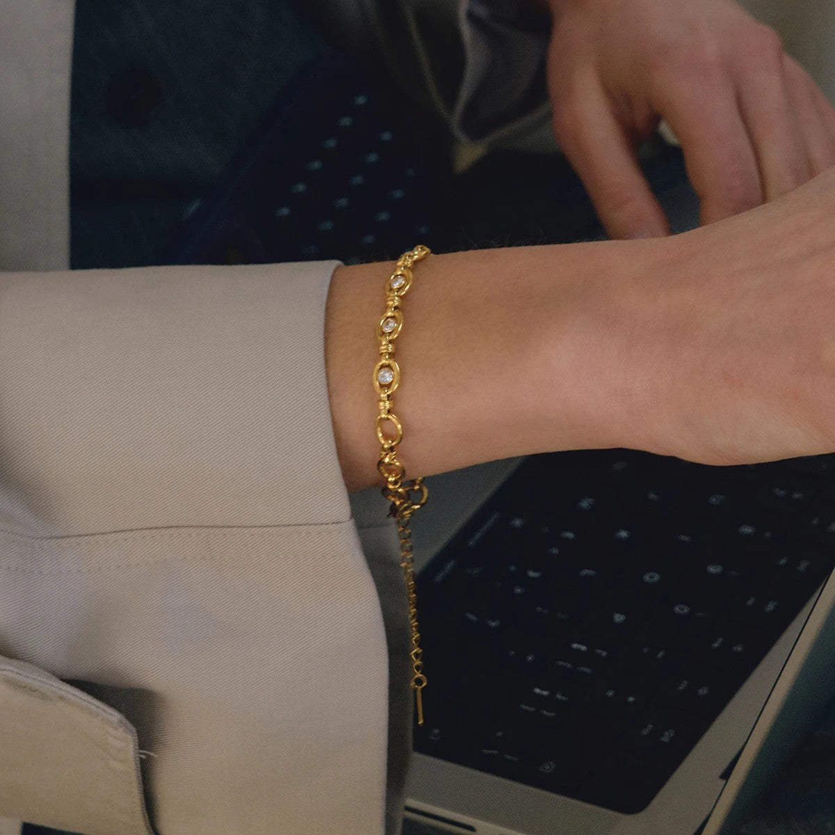 Aura Zircon Link Bracelet