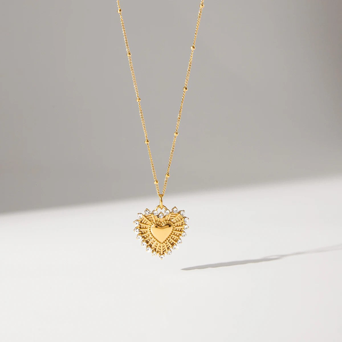 Como Heart Chain Necklace