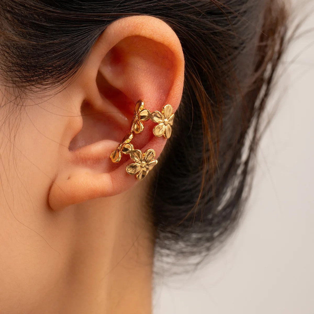 Cordoba Non-Piercing Ear Cuff - Twin Vine Bloom Gold