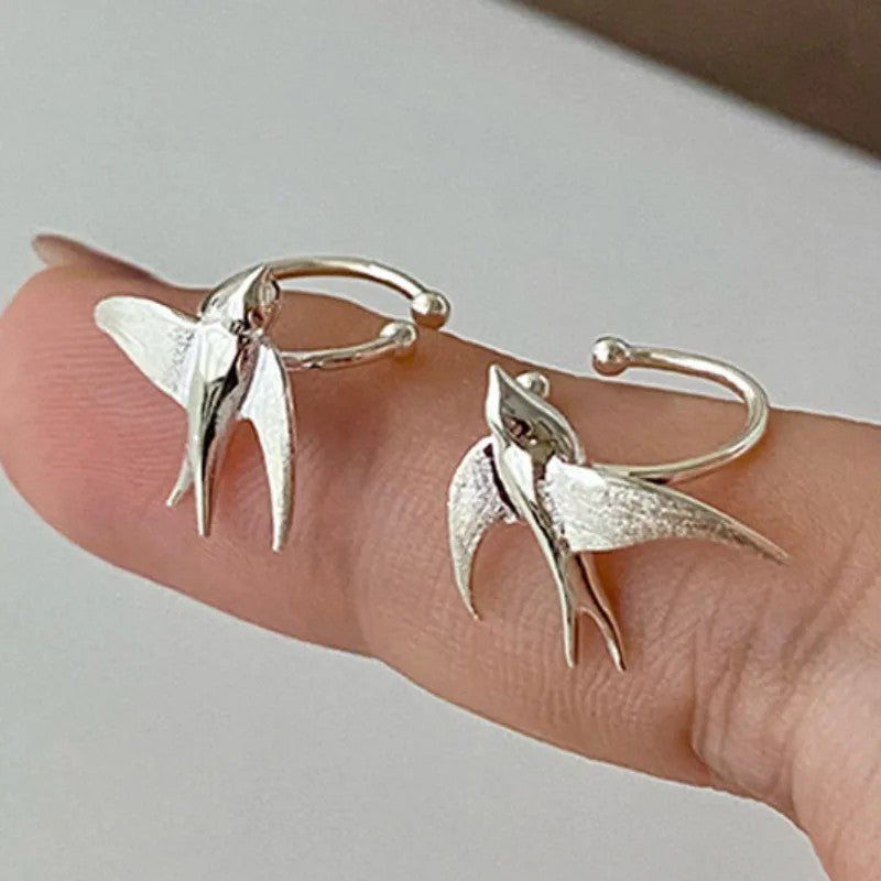 Serres Swallow Clip Earrings - Silver