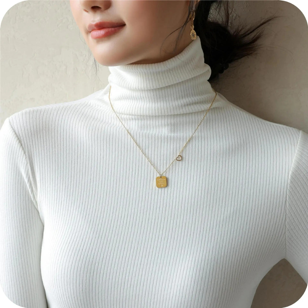 Fontaine Ribbed Turtleneck - Pure White