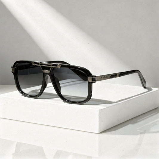 Horizon Classic Sunglasses - Matte Black / Silver Flash