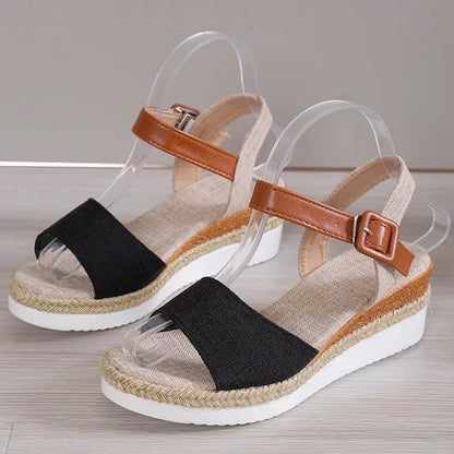 Lumina Soft Wedge Sandals - Black