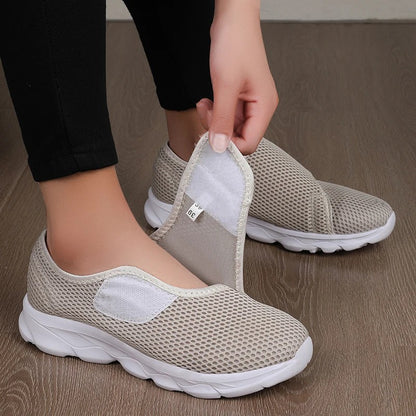 Lumina Adaptive Walking Shoes - Sand