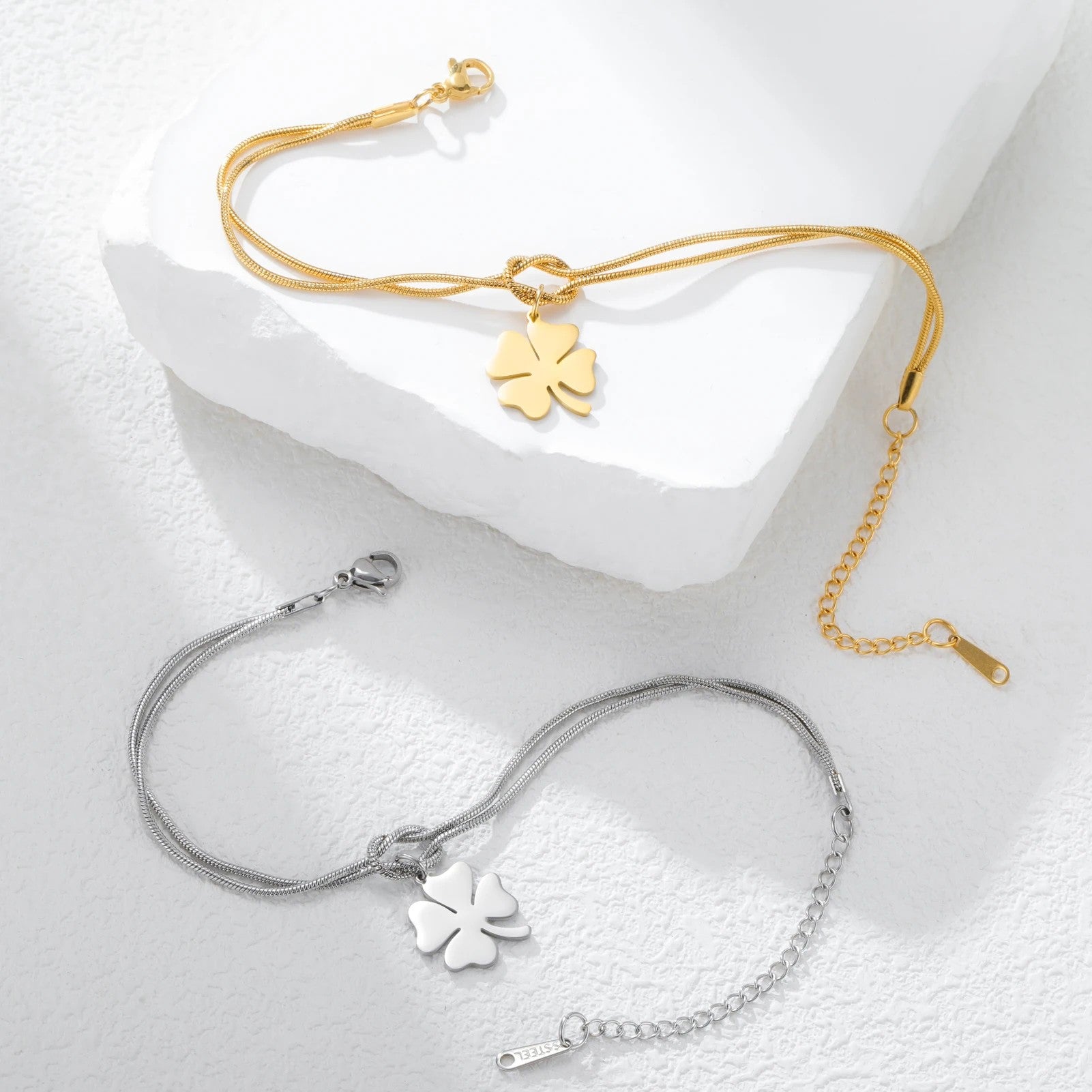 Luxe Clover Snake Bracelet