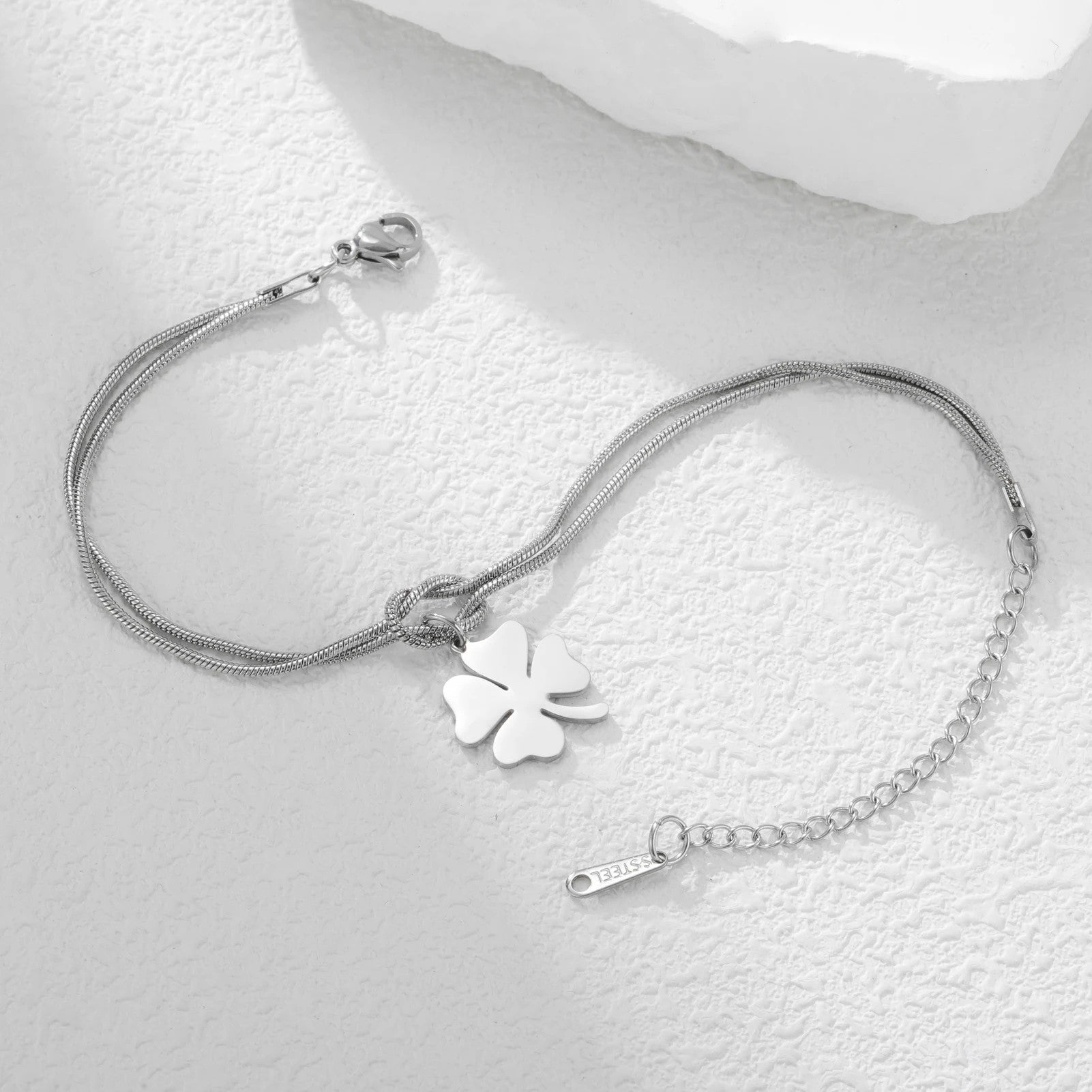 Luxe Clover Snake Bracelet