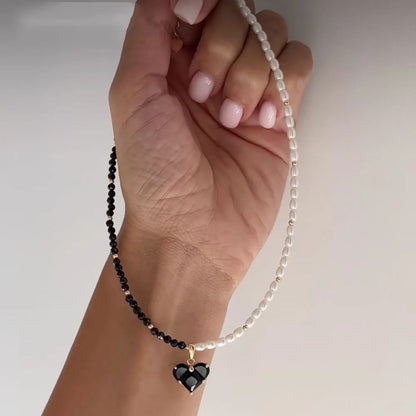Nera Heart Pendant Necklace - Duet Heart Pearl