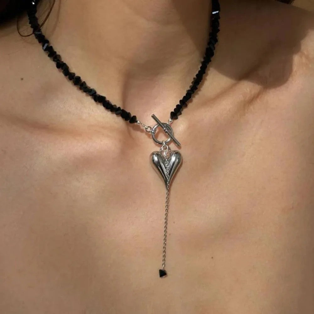 Nera Heart Pendant Necklace - Ebony Heart Toggle