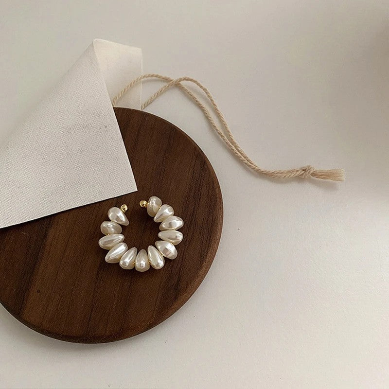 Solani Pearl Ear Cuff
