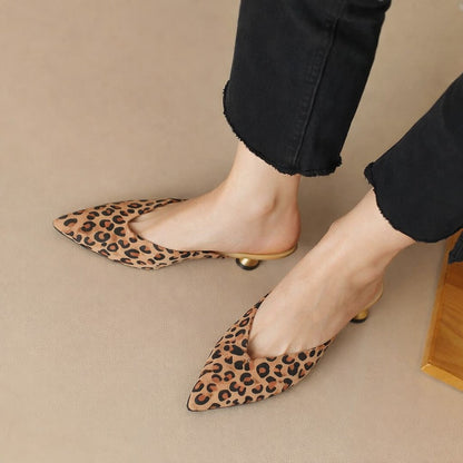 Sintra Kitten Heel Pumps