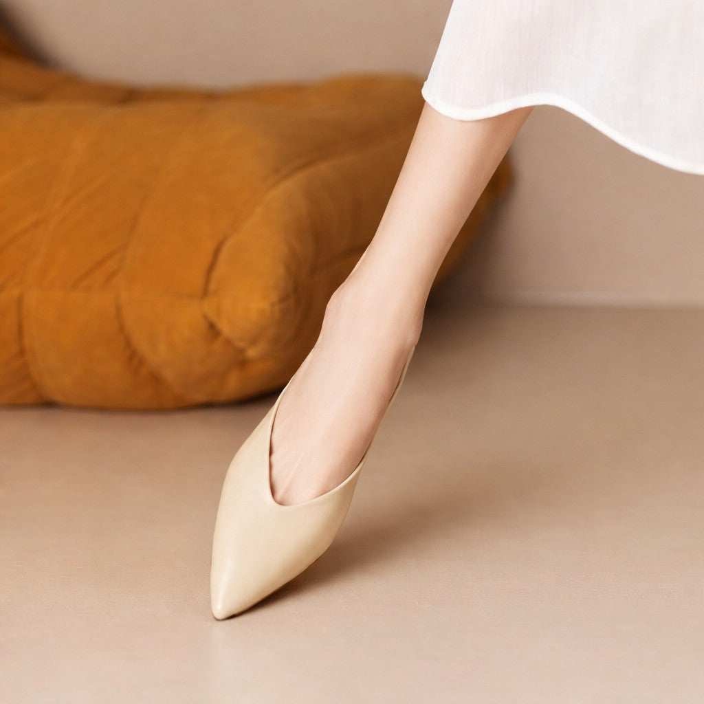 Sintra Kitten Heel Pumps