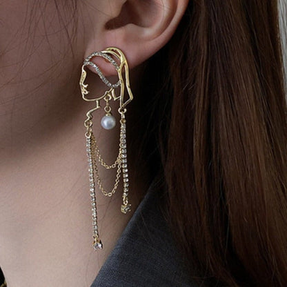 The Girl With Pearl Earrings