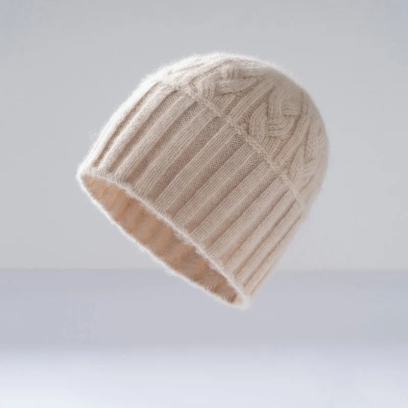 Tundra Cashmere Cable Knit Beanie