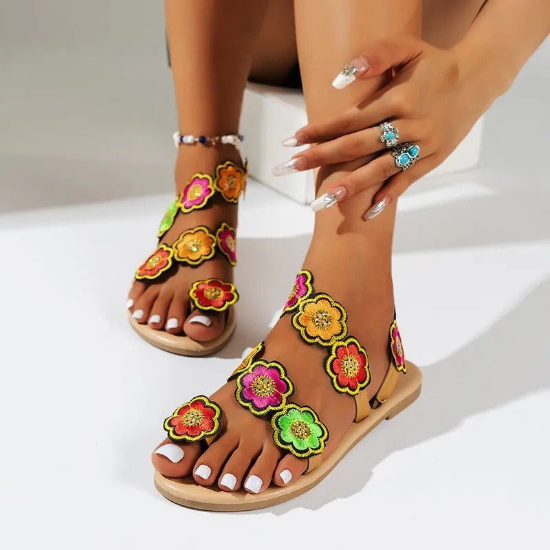 Veroia Round Toe Sandals