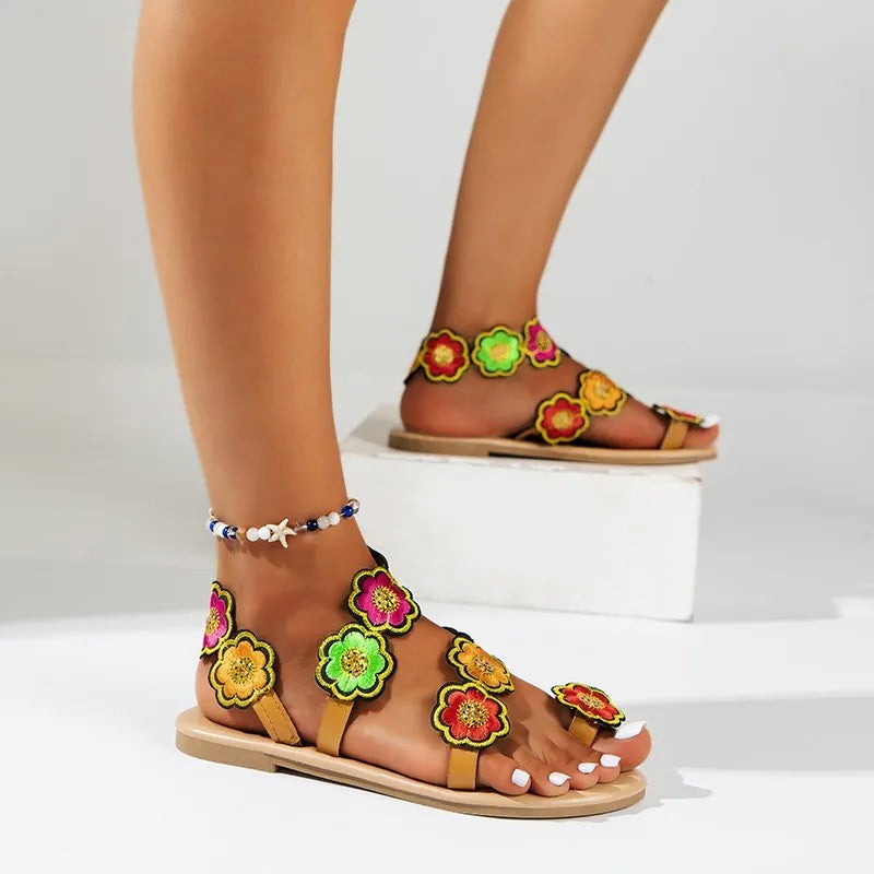 Veroia Round Toe Sandals